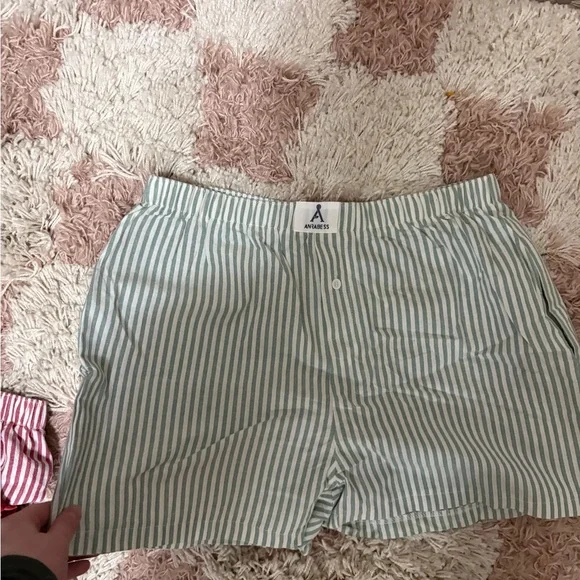Comfy Striped Sleep Boxer Shorts - Picture 4 of 9